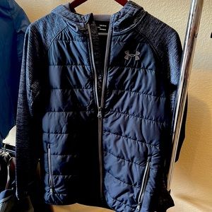 Boys Under Armour Jacket in Black and charcoal Gray